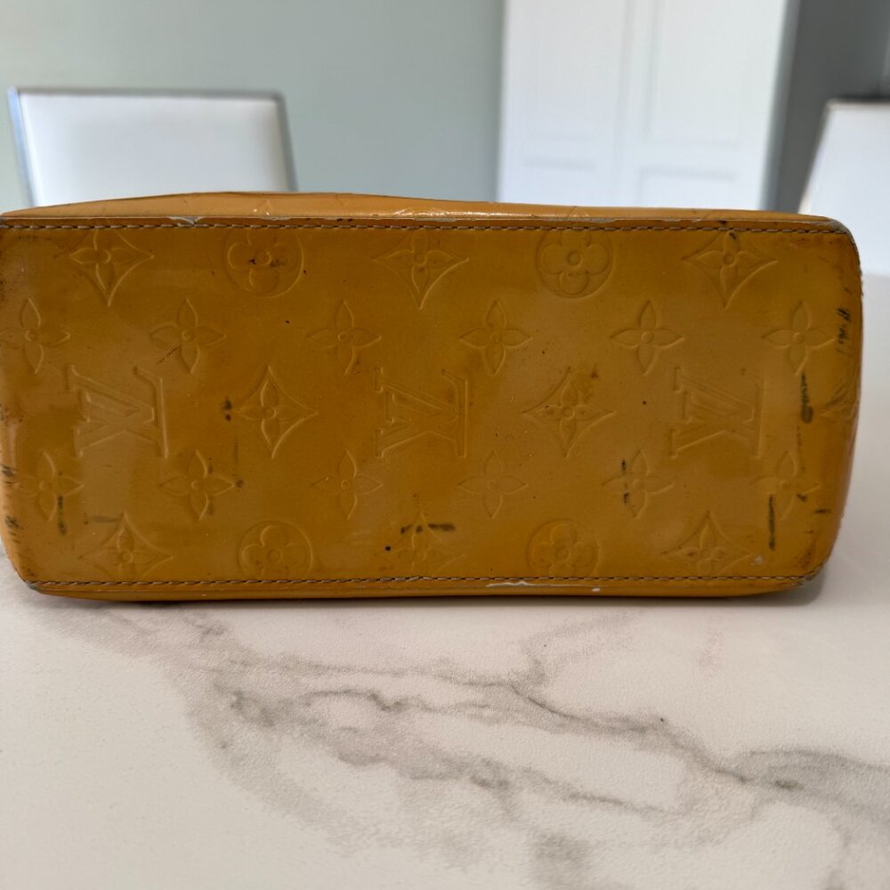 Louis Vuitton Vintage Monogram Vernis Reade PM - Beige (France, 2004) - Picture 12 of 13